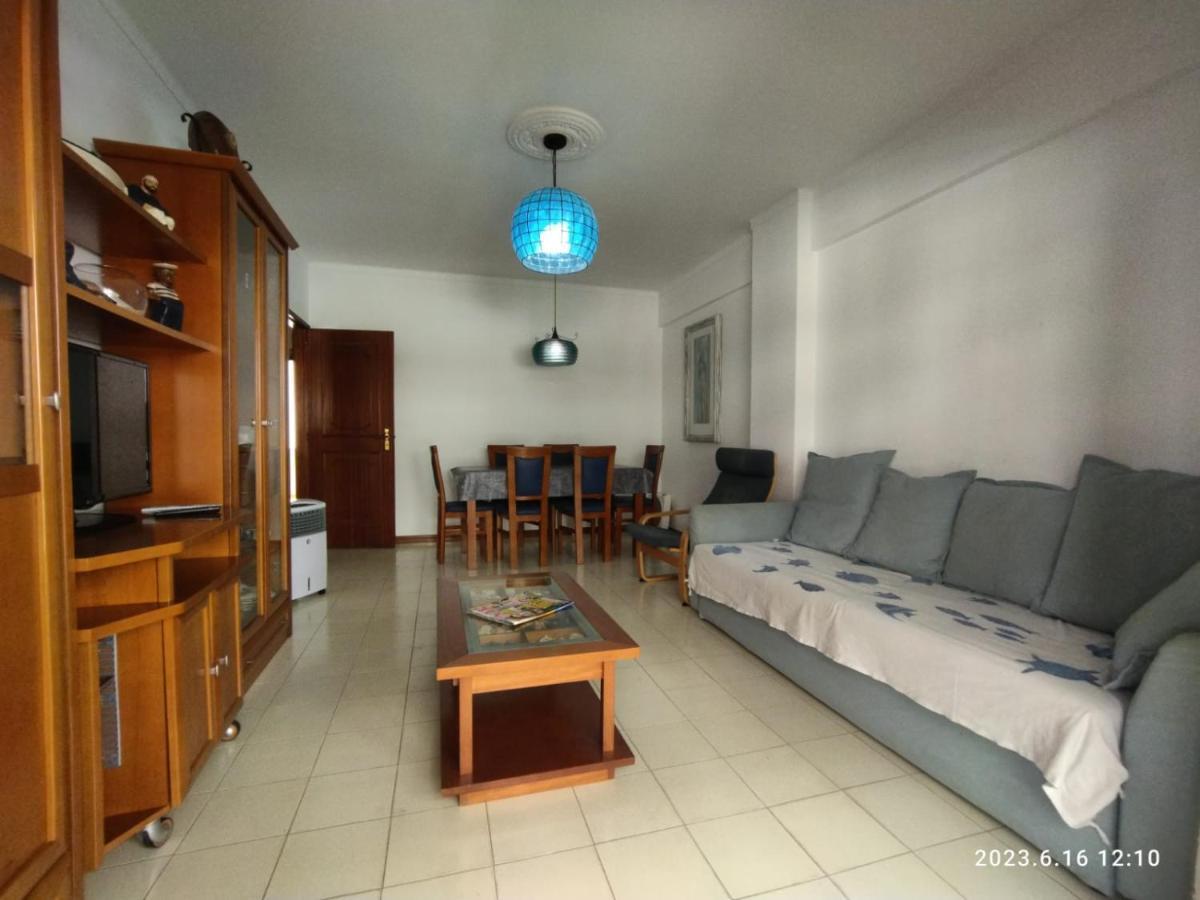 Cozy Apartment In Quarteira Buitenkant foto