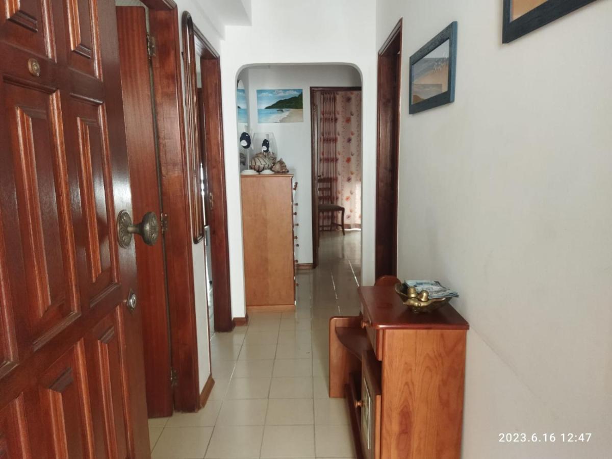 Cozy Apartment In Quarteira Buitenkant foto