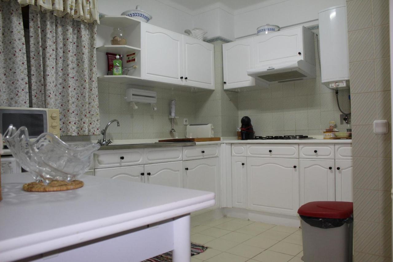 Cozy Apartment In Quarteira Buitenkant foto